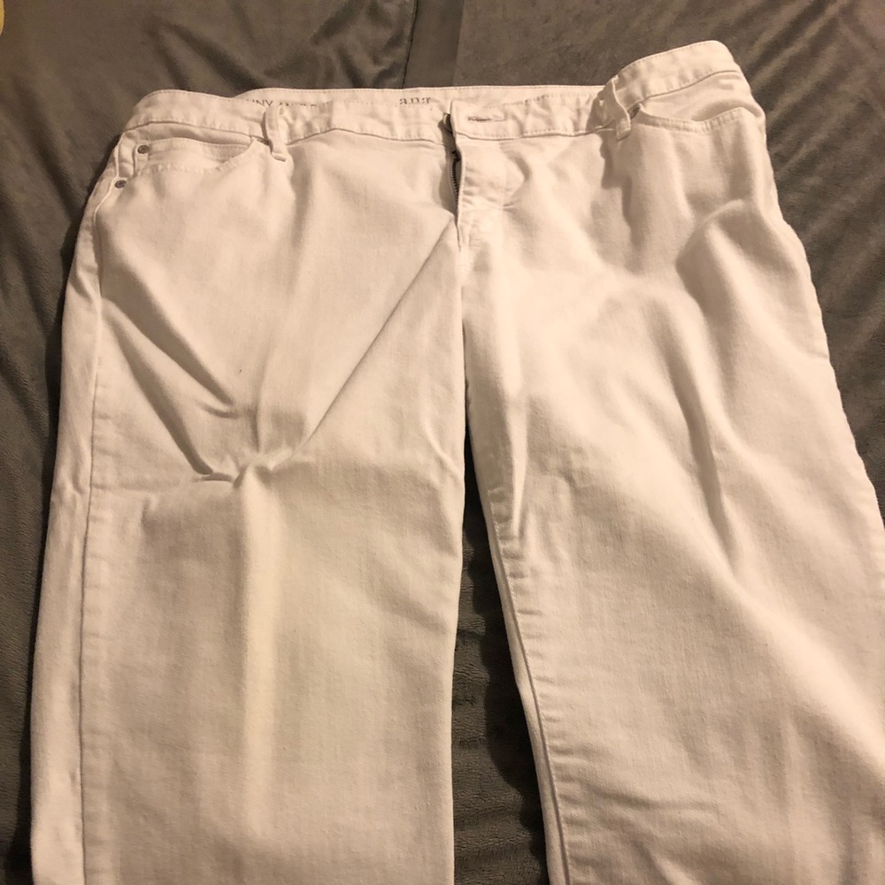 White Ana jeans size 18